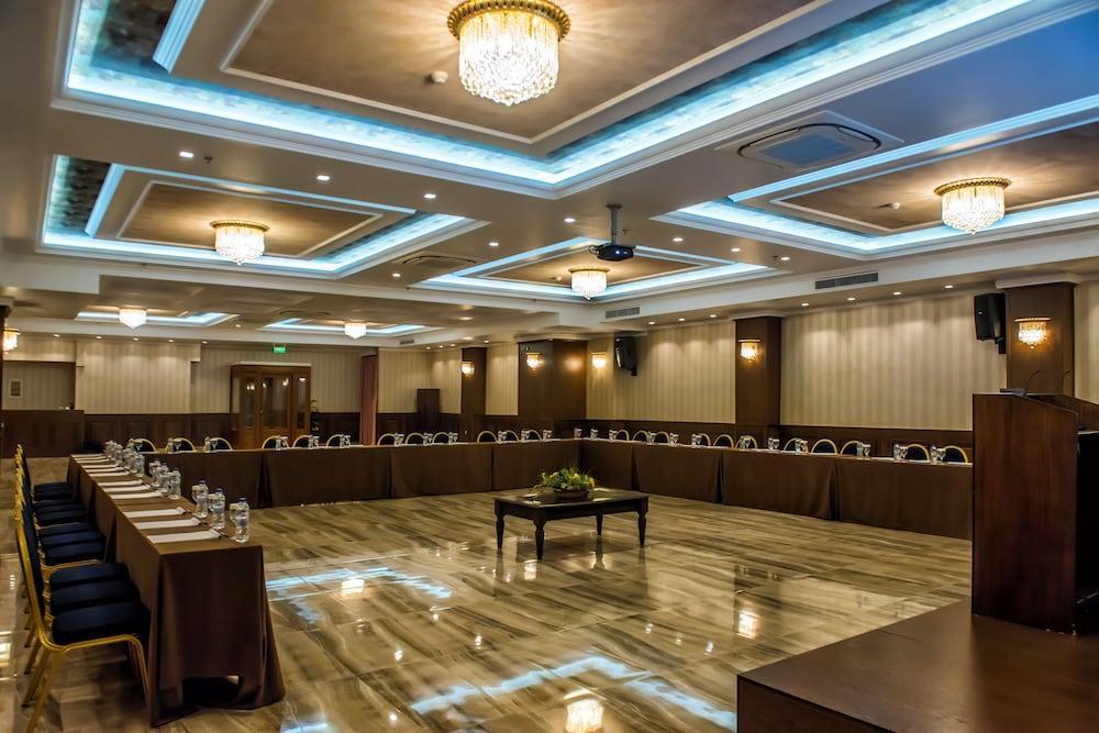 Kouros Hotel Драма Екстер'єр фото