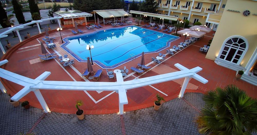 Kouros Hotel Драма Екстер'єр фото