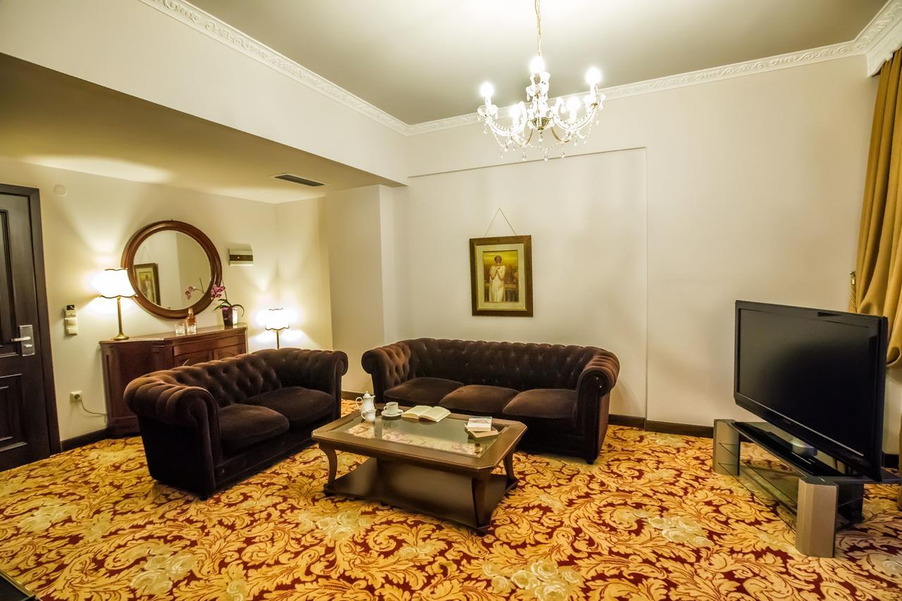 Kouros Hotel Драма Екстер'єр фото