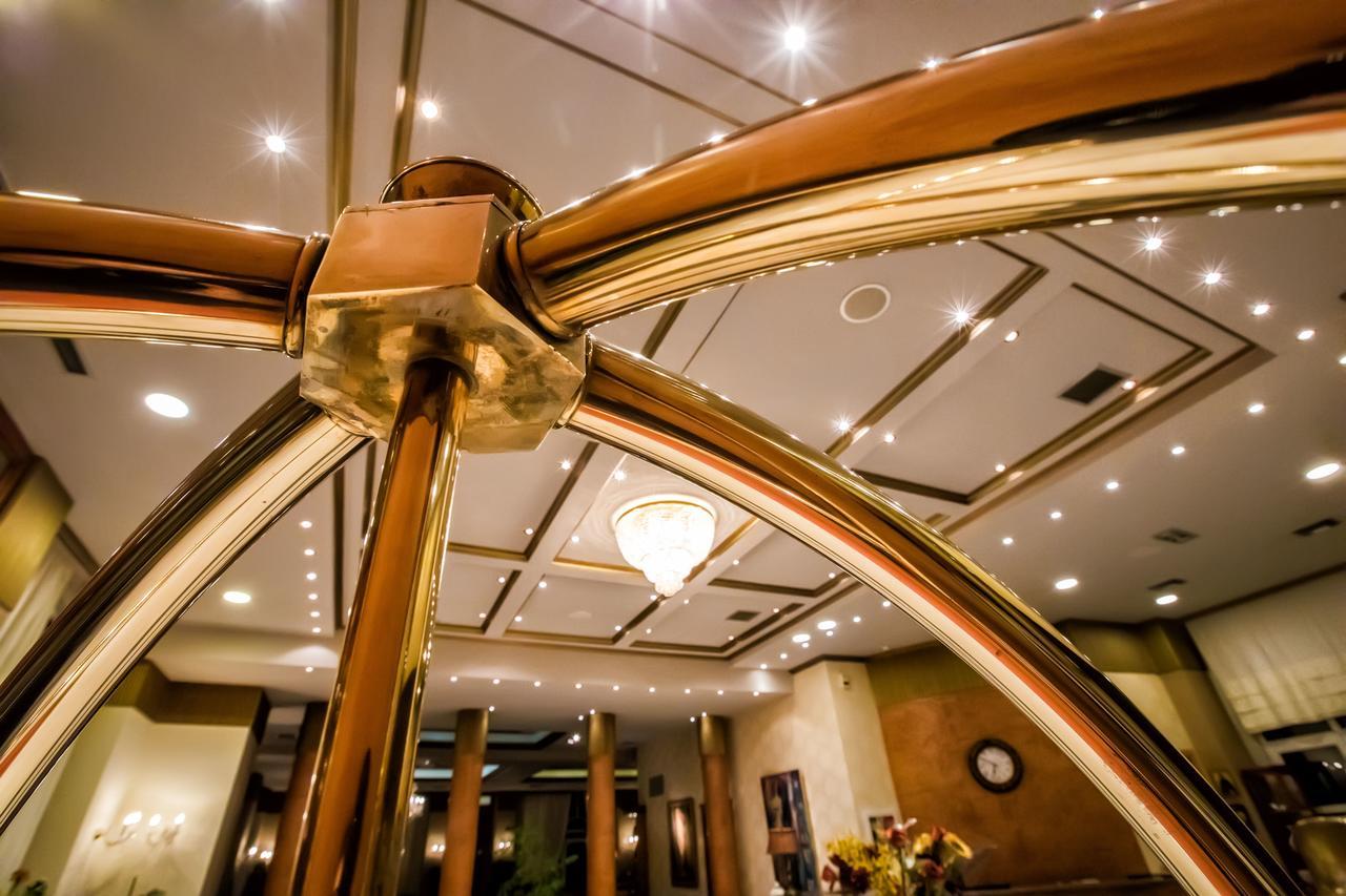 Kouros Hotel Драма Екстер'єр фото