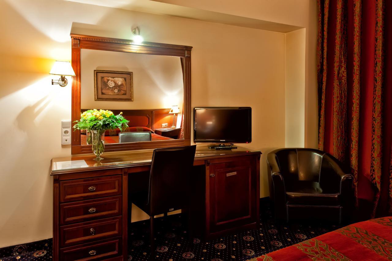 Kouros Hotel Драма Номер фото