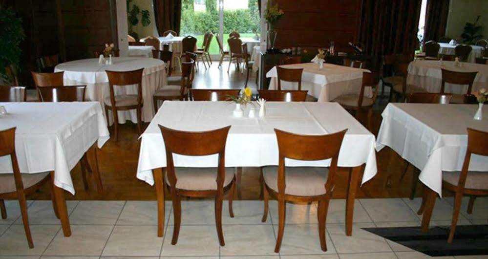 Kouros Hotel Драма Ресторан фото