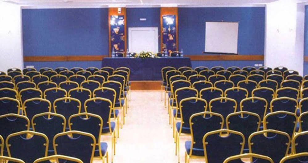 Kouros Hotel Драма Бізнес фото